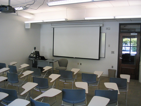 30_AvH_112_classroom