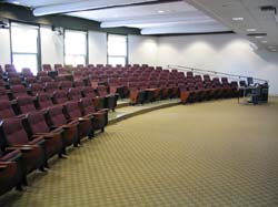 28_AvH_115_classroom